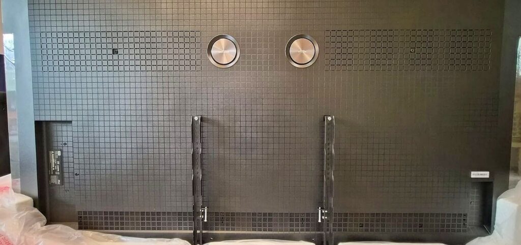 TV connections are 24 cm deep on the side