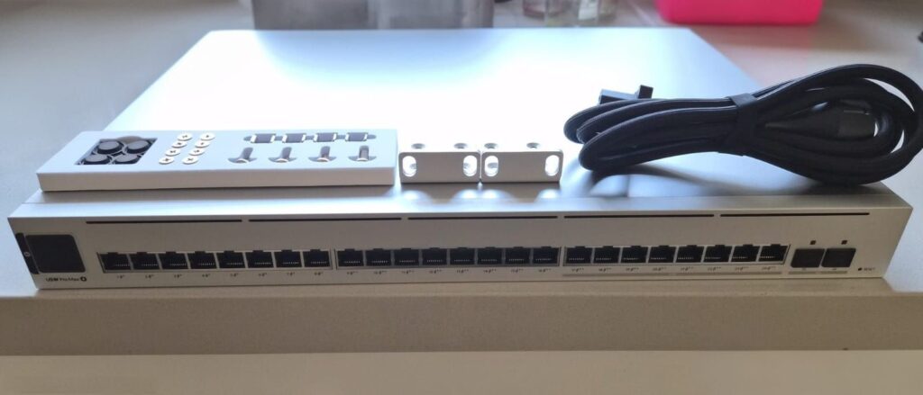 Switch Pro Max 24 PoE