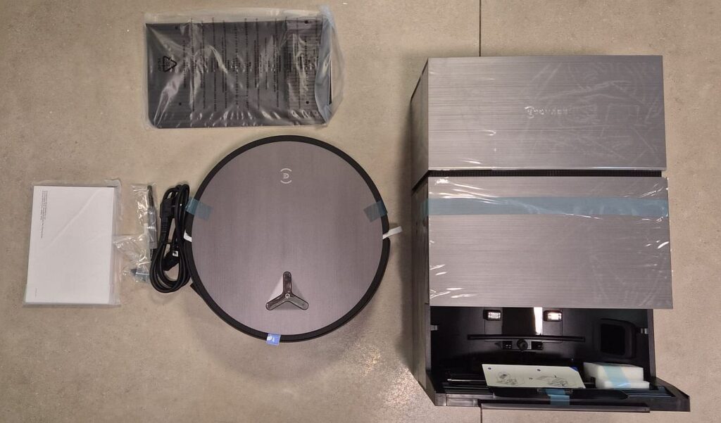 ECOVACS DEEBOT X11 PRO OMNI package content