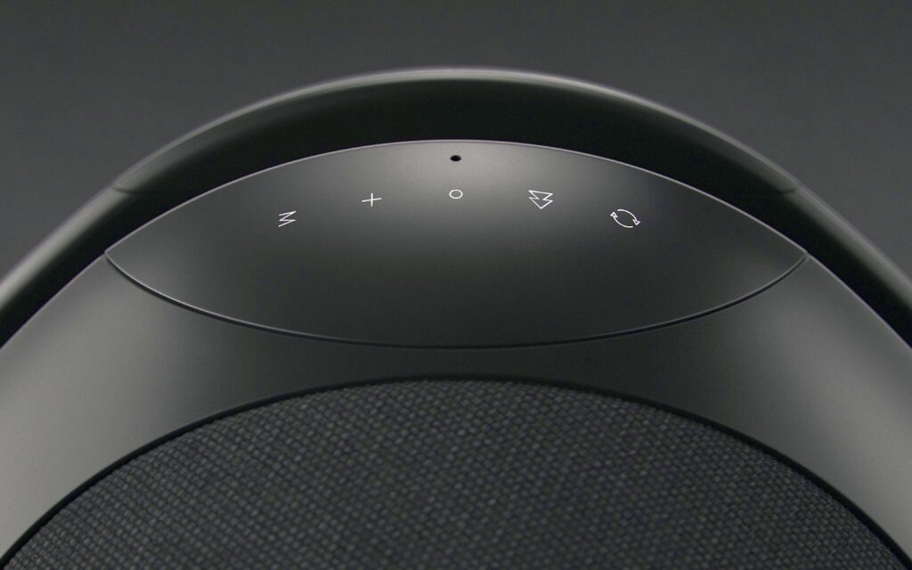 illuminated touch controls that disappear when the unit is powered off