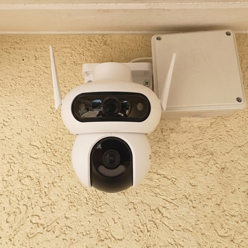 EZVIZ H90 review