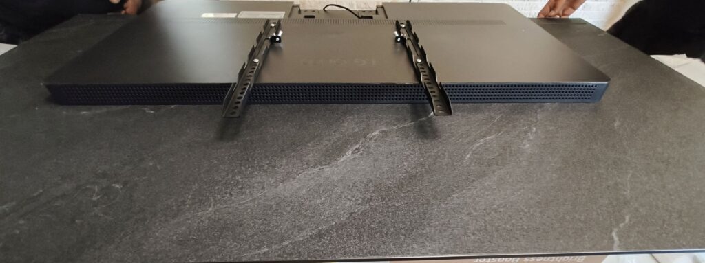 Marble-like back finish