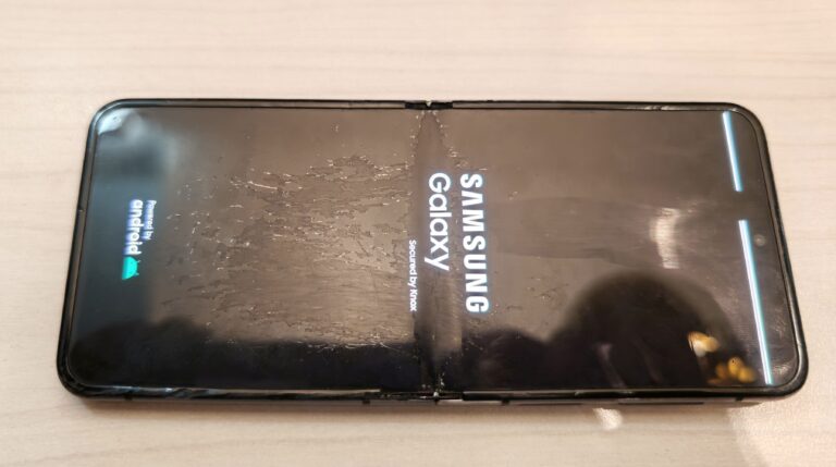 Foldable Phone Longevity